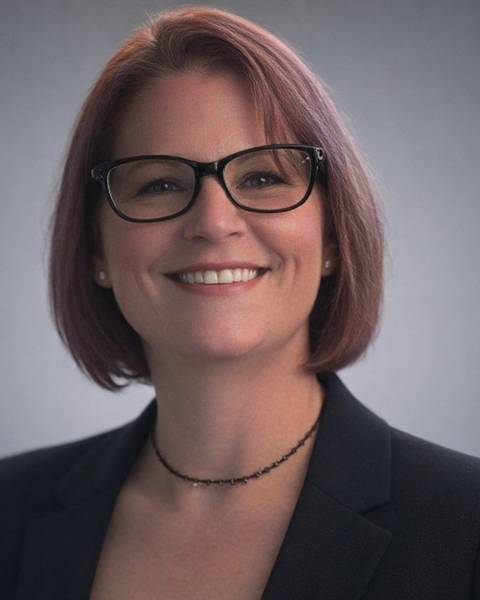 Kayla Vartanian, In-House Transaction Coordinator at Firelight Realty Group